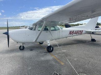 CESSNA/182P